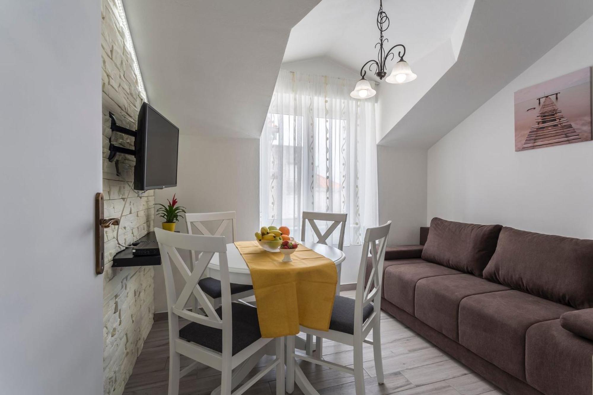 Riva Thalia - Milna, Brac Milna (Brac)
