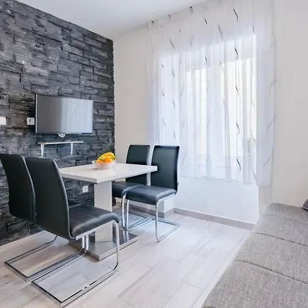 Riva Apartments Villa Thalia - Milna, Brac Milna  Esterno foto