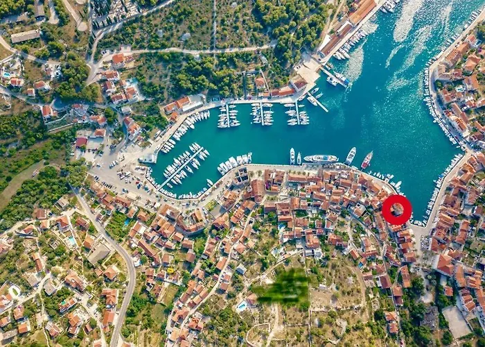 Riva Apartments Villa Thalia - Milna, Brac